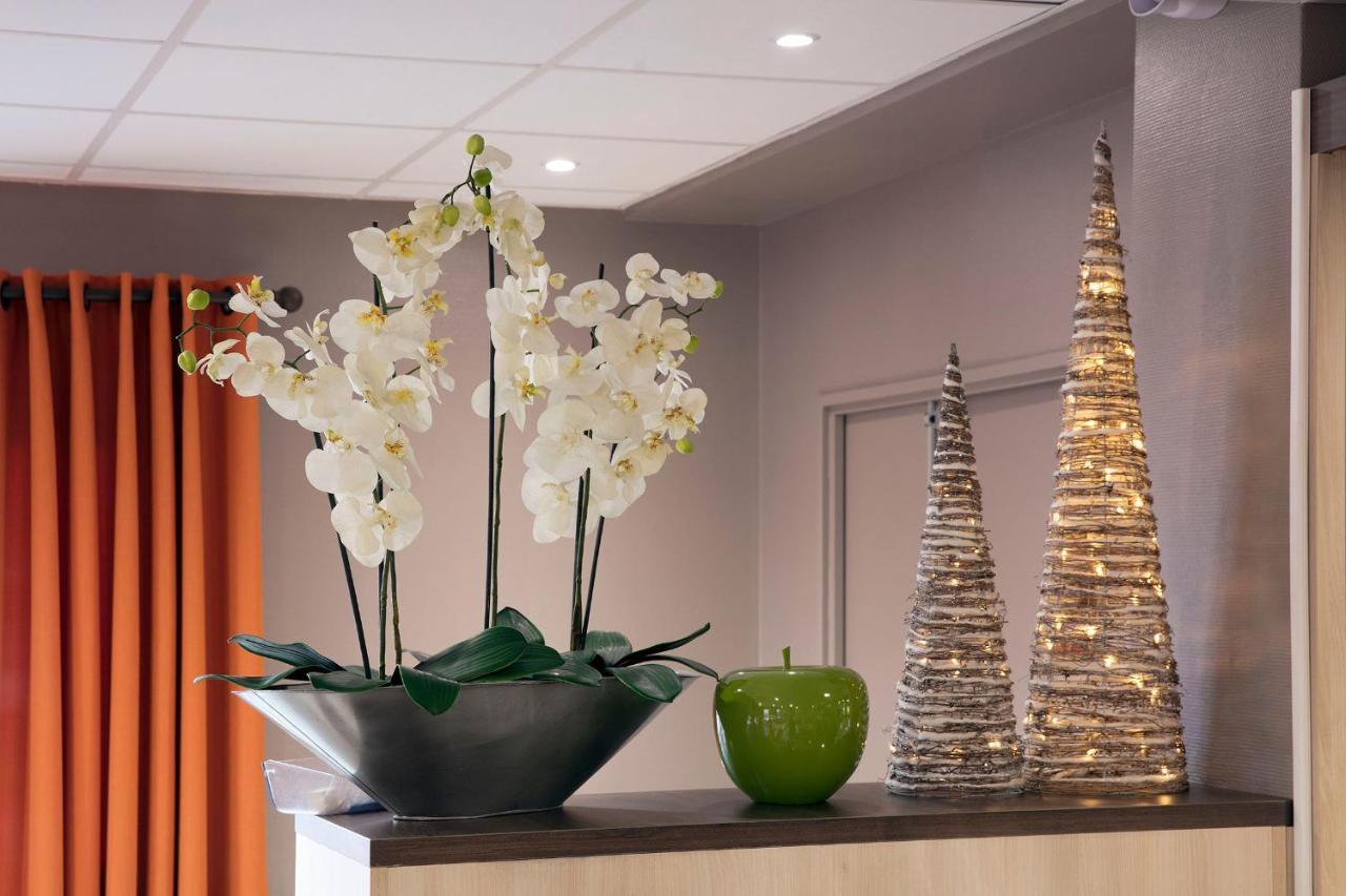 Estaing Hotel 3*